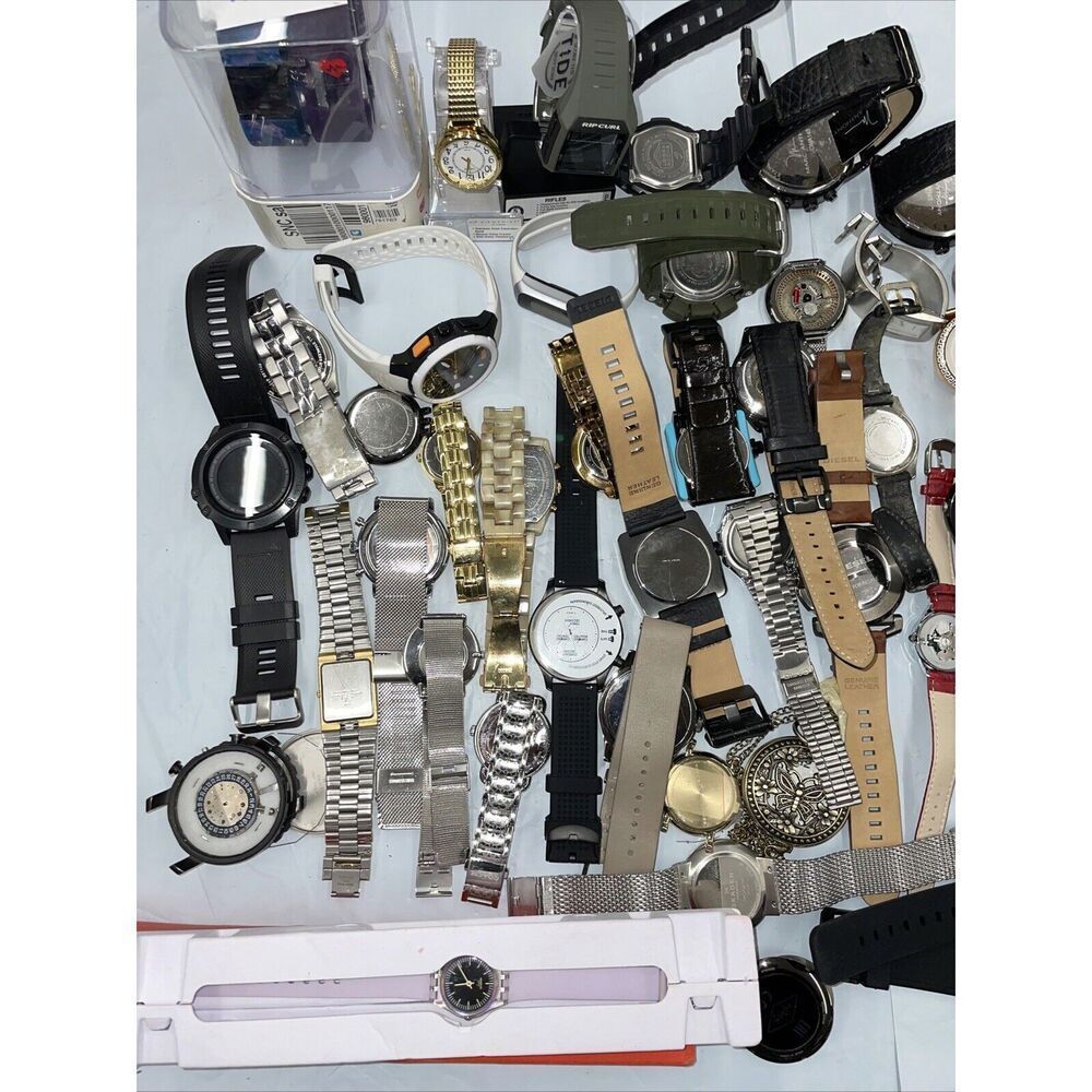 Wholesale Watches Diesel Timex MK Guess Versace Fossil Coach AX Qty 56 Sku LAN60 - Picture 11 of 13